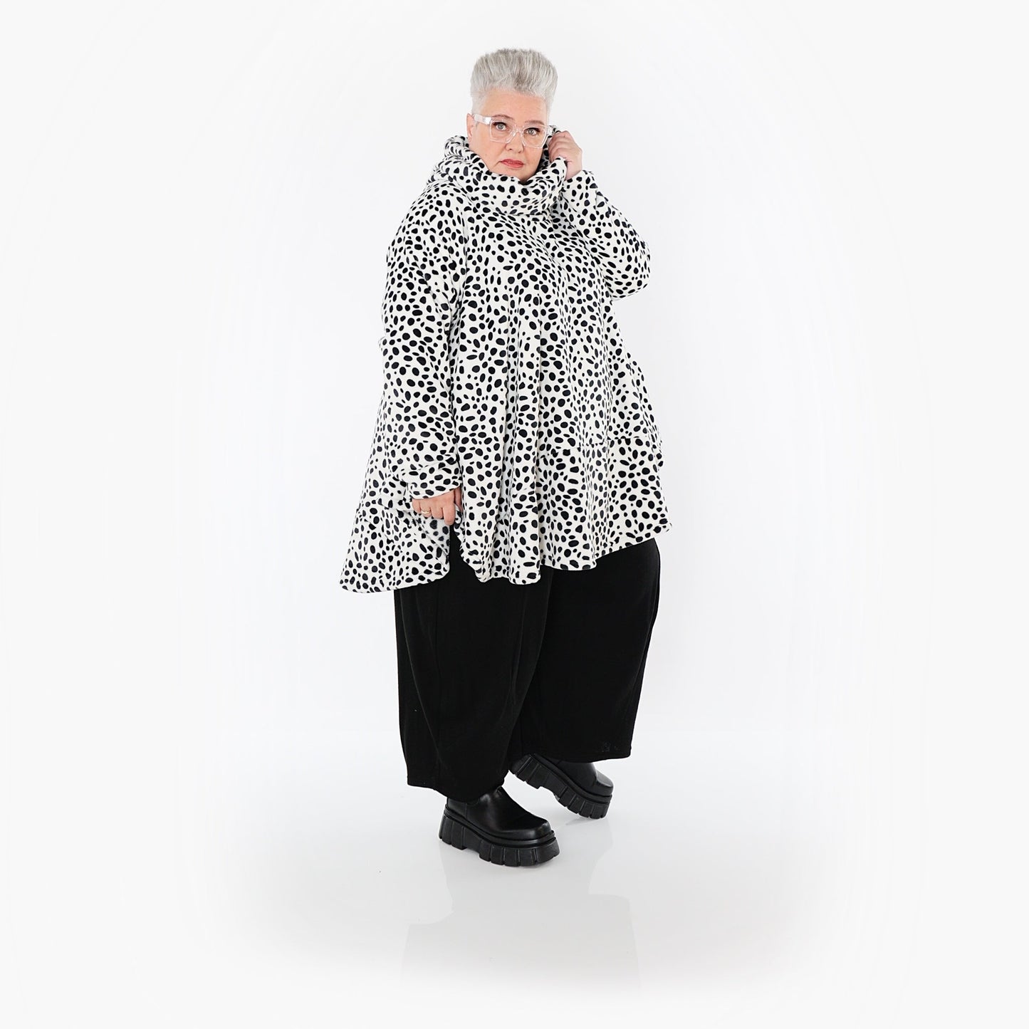 Akh 1527 0592 Shirt White Black 5