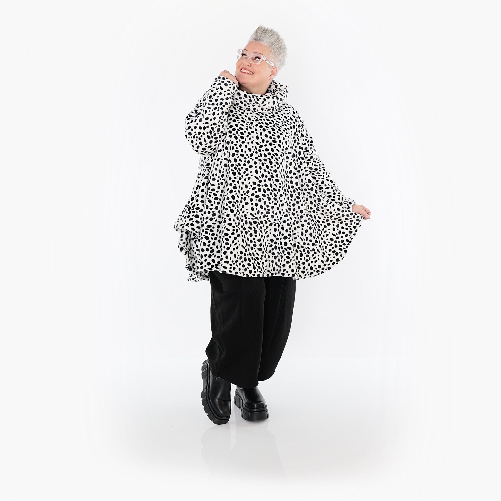 Akh 1527 0592 Shirt White Black 8