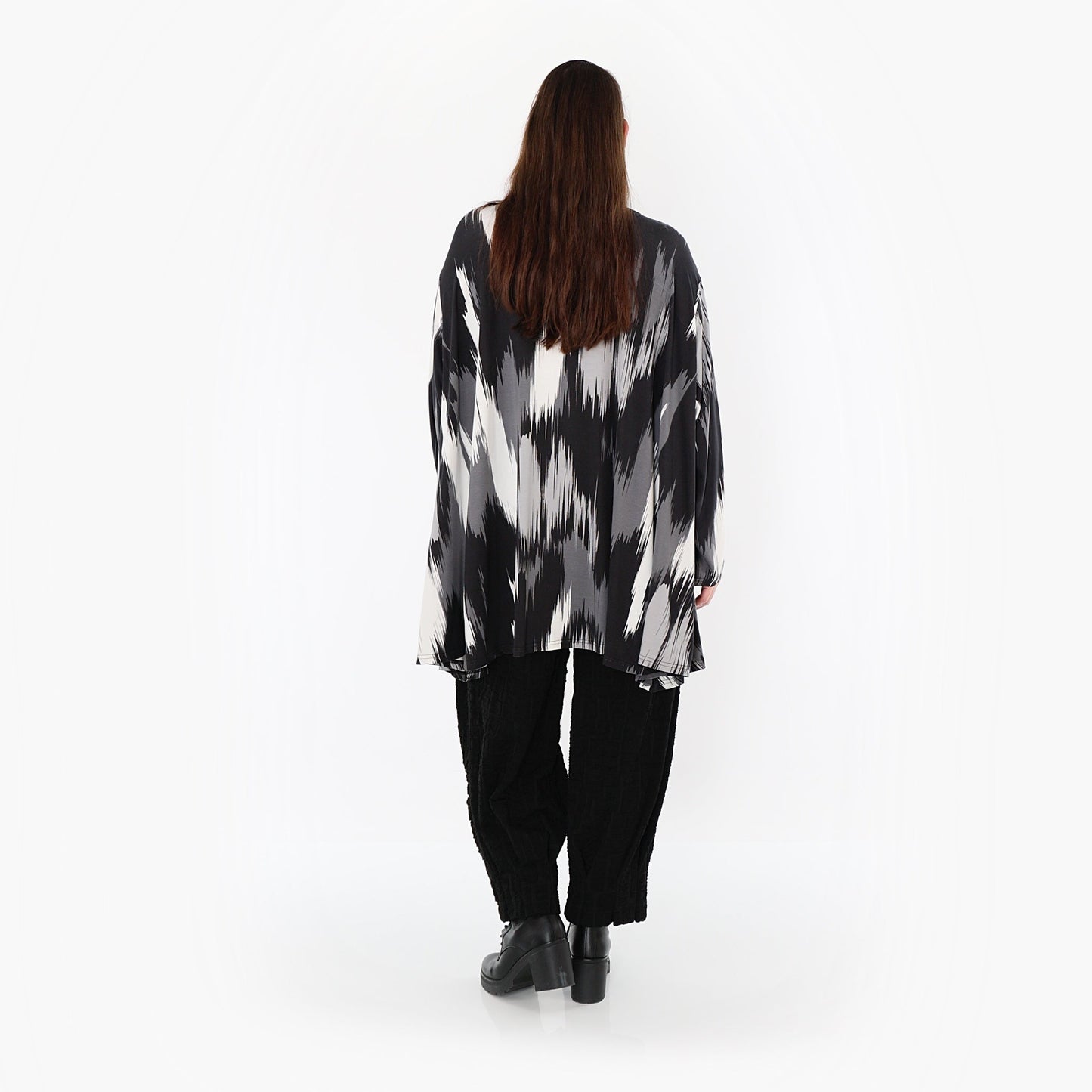 00593 "Hera" Shirt – Black