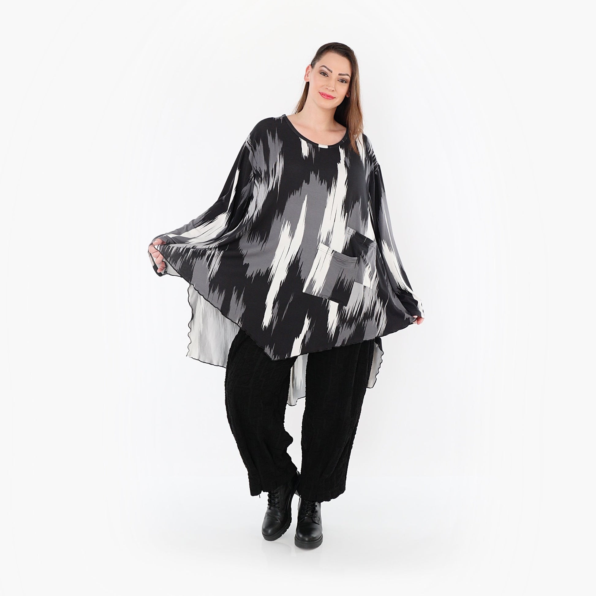 07138 "Hera" Shirt – Black