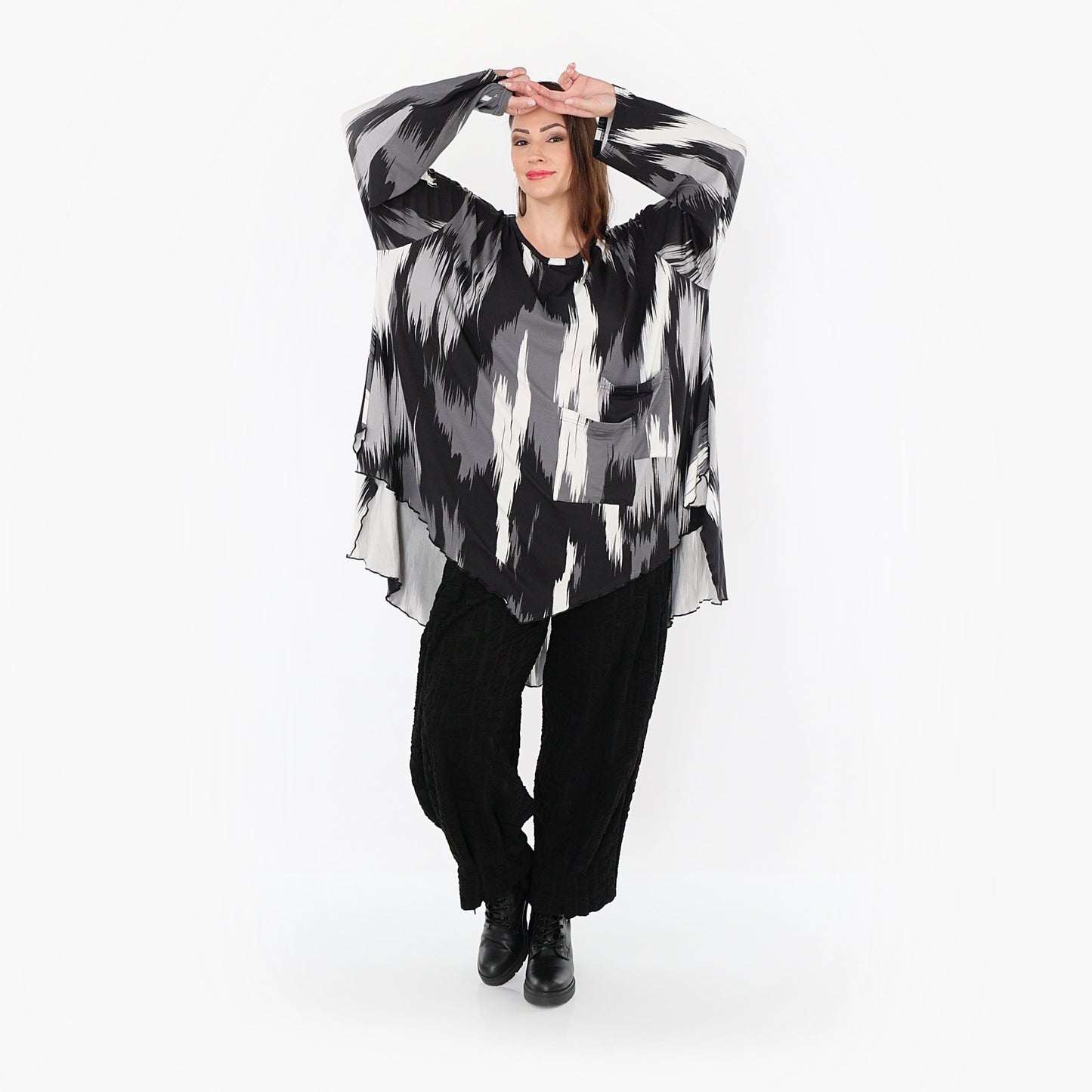 07138 "Hera" Shirt – Black