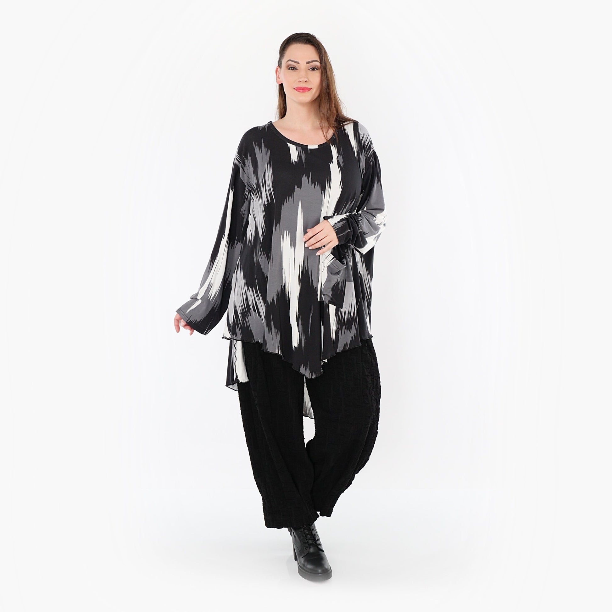 07138 "Hera" Shirt – Black