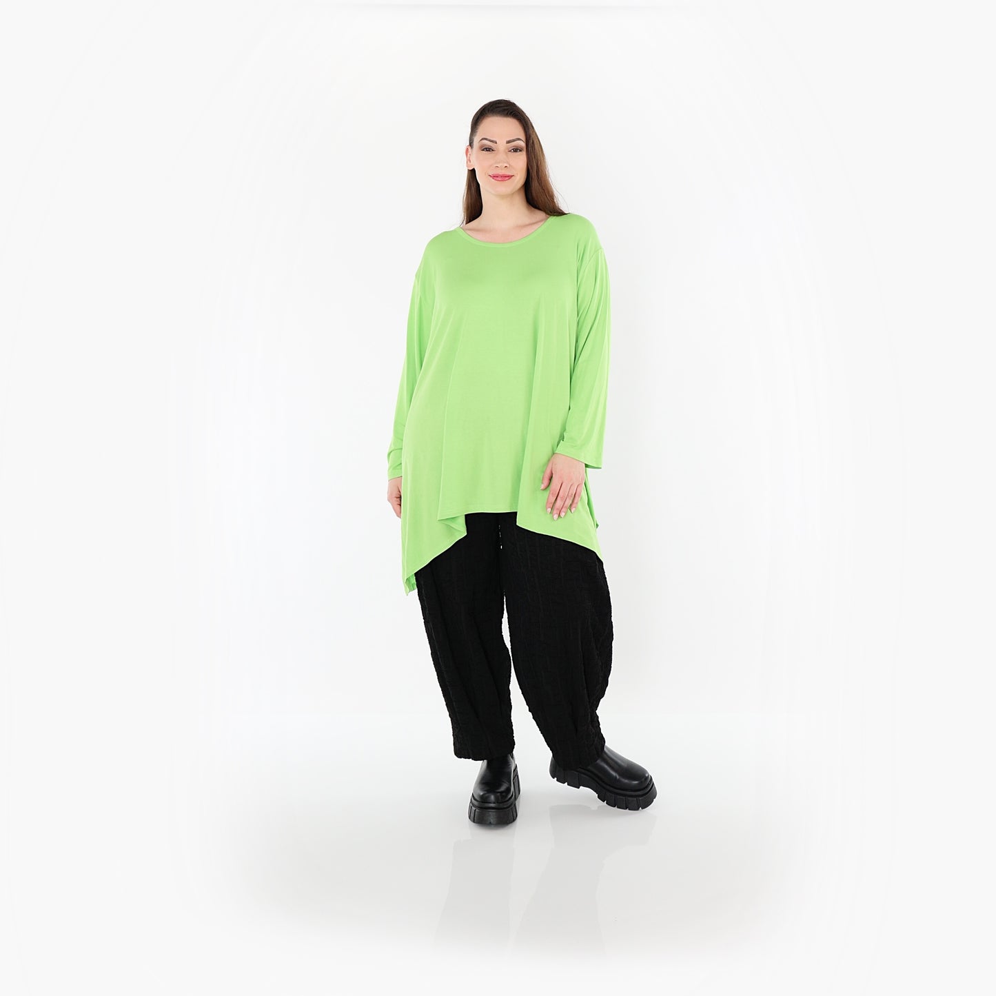 01019 "BasicLove" Tunic – Apple green