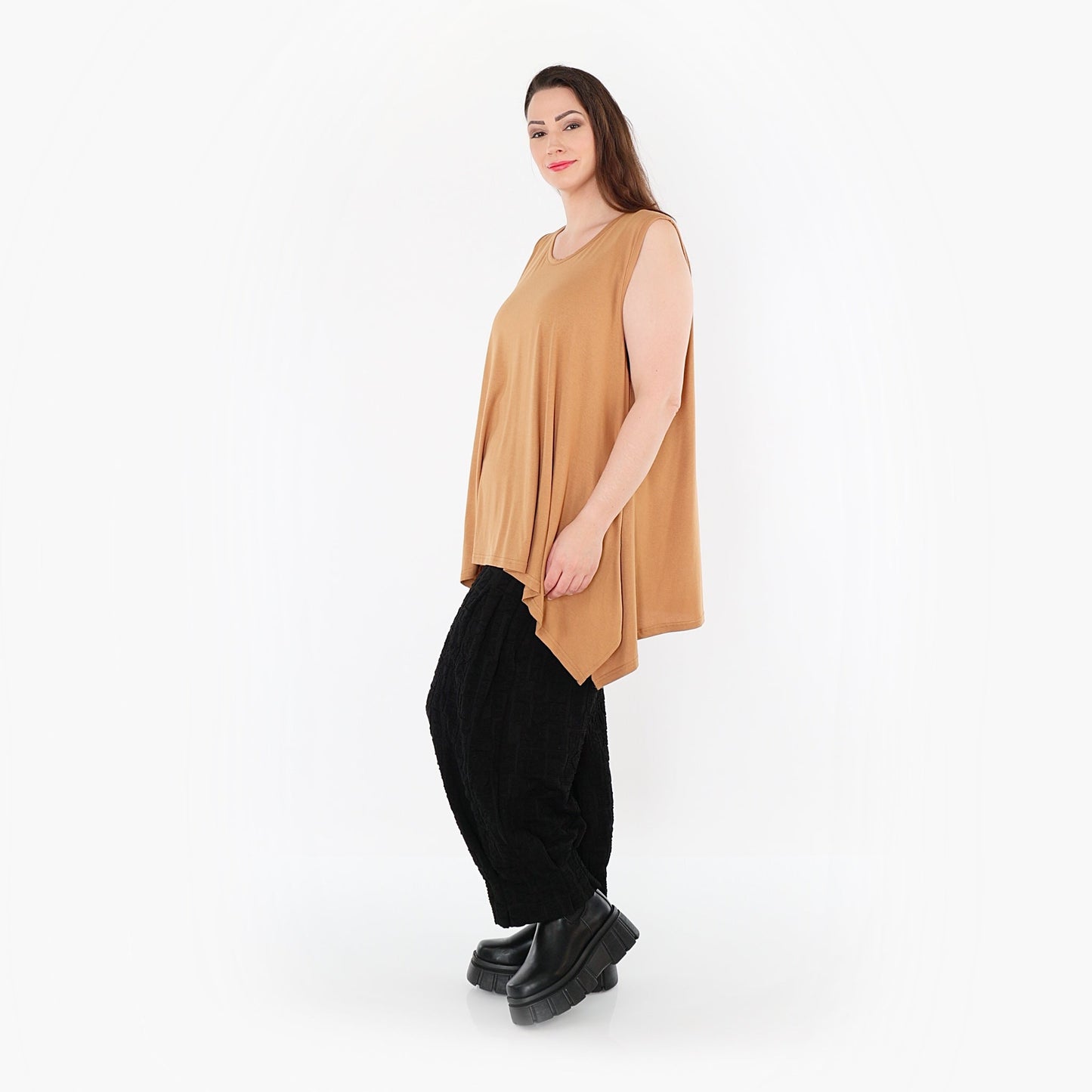 03071 "BasicLove" Top – Cognac