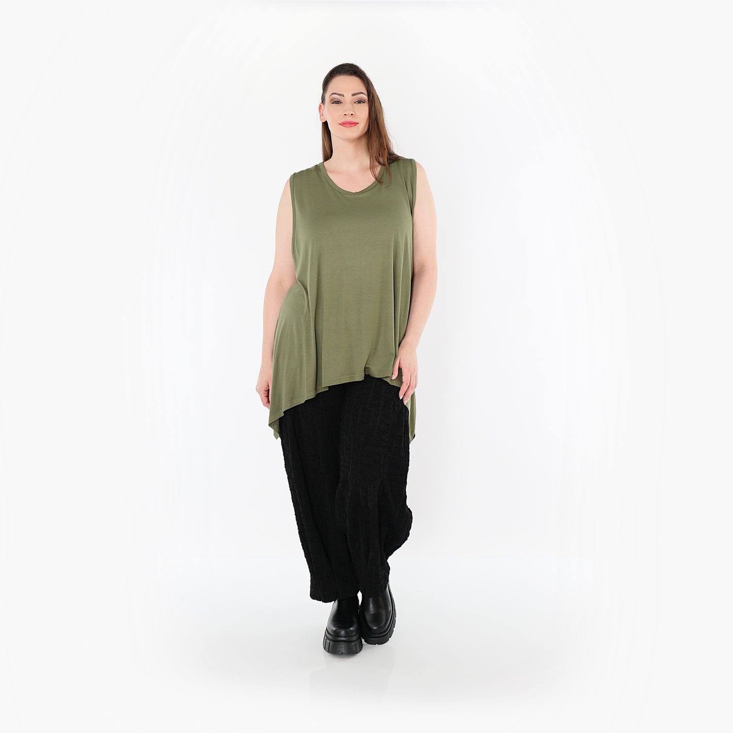 03071 "BasicLove" Top – Olive