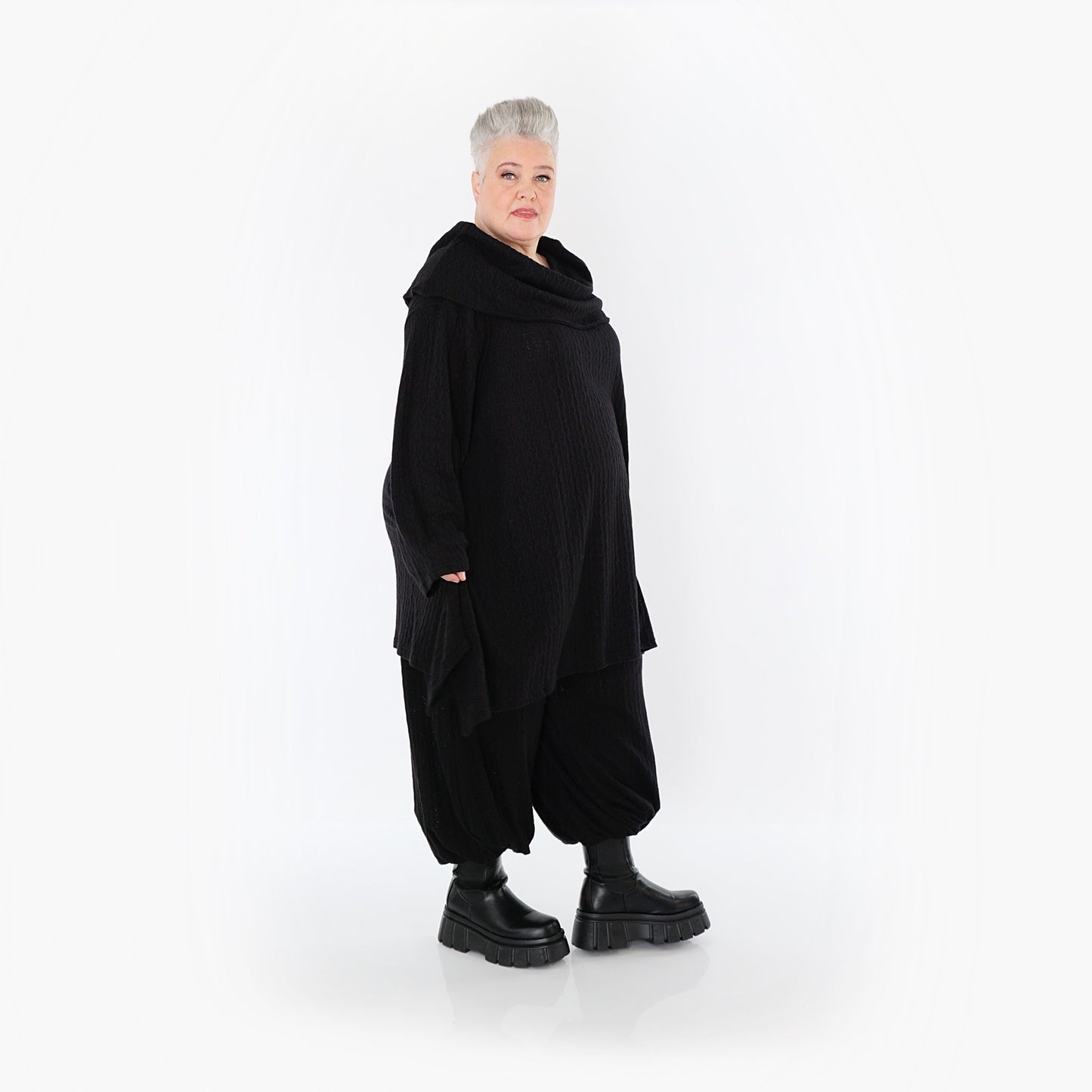 Akh 1532 05920 Trousers Black 4