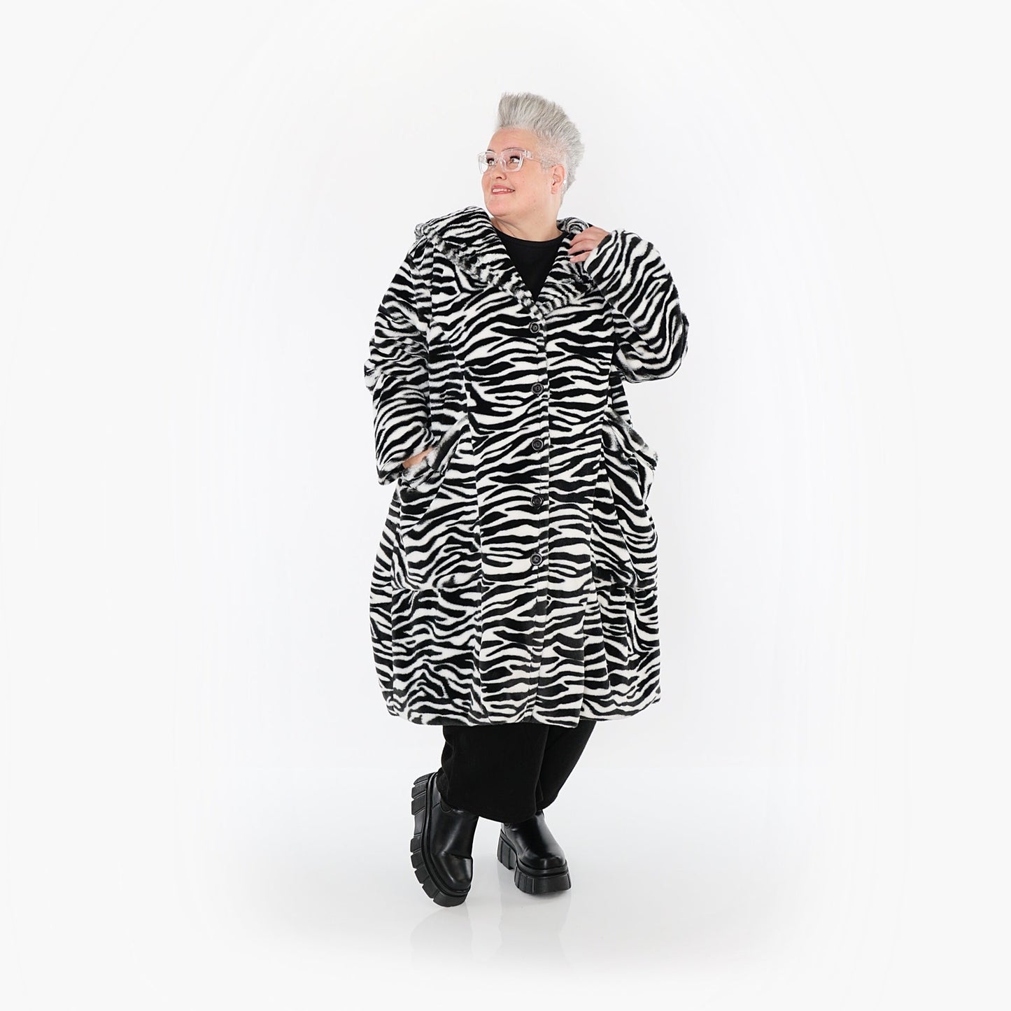 Akh 1534 06889 Jacket Black White 2