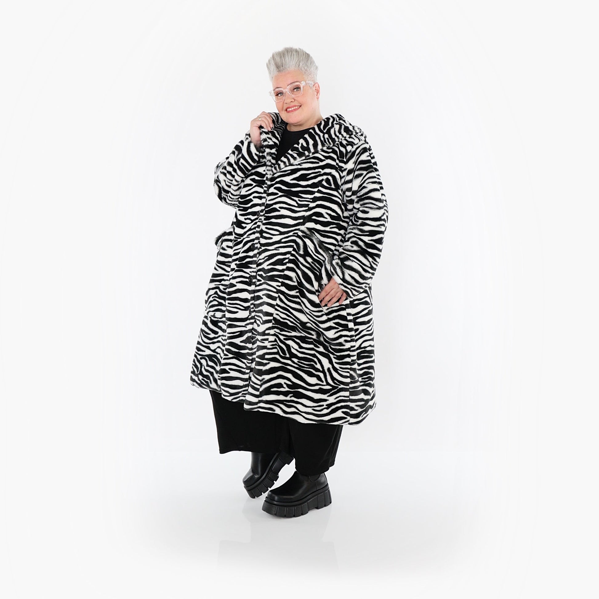 Akh 1534 06889 Jacket Black White 4